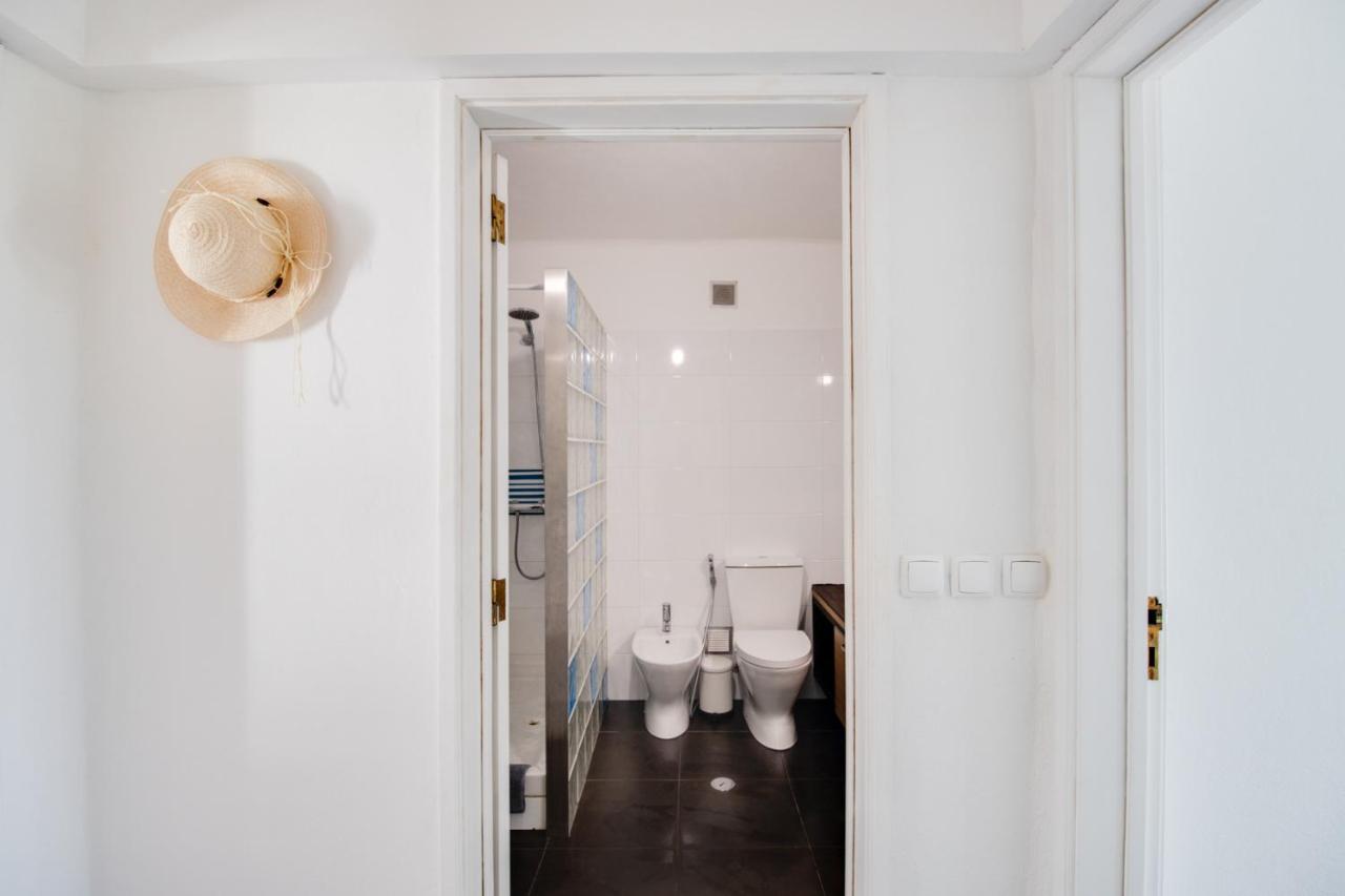 Seaside Retreat With Pool, Ac, And Fast Wi-Fi Διαμέρισμα Αλμπουφέιρα Εξωτερικό φωτογραφία